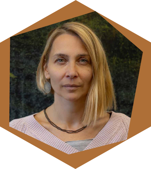 Márta Dóra